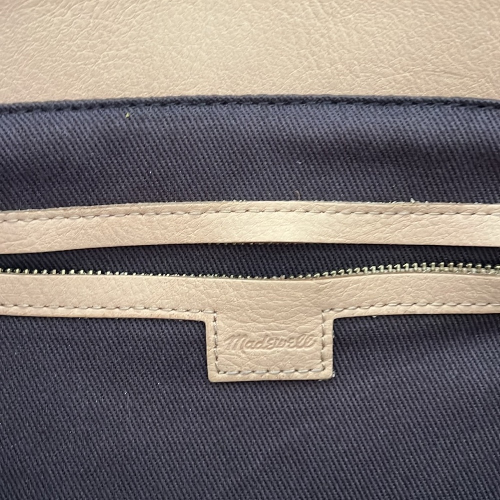 Madewell • Large Zip Top Tote - Picture 3 of 6
